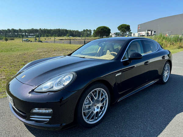 STOCK 127 - 2011 PORSCHE PANAMERA 4S 4.8L V8 400 CH
