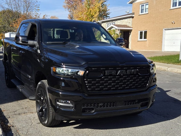 STOCK 136 - 2025 Dodge Ram 1500 NIGHT EDITION sport  - VERSION HAUT DE GAMME
