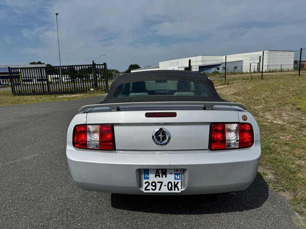 STOCK 149 - 2006 FORD MUSTANG CABRIOLET