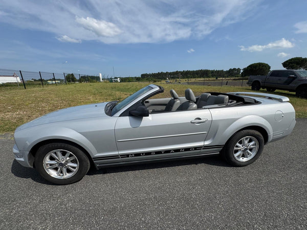 STOCK 149 - 2006 FORD MUSTANG CABRIOLET