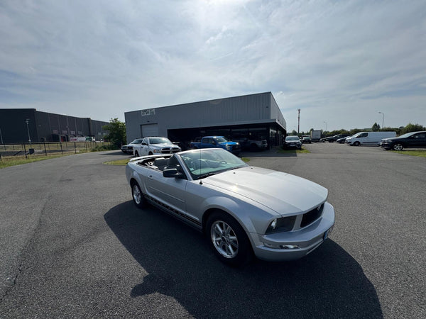 STOCK 149 - 2006 FORD MUSTANG CABRIOLET