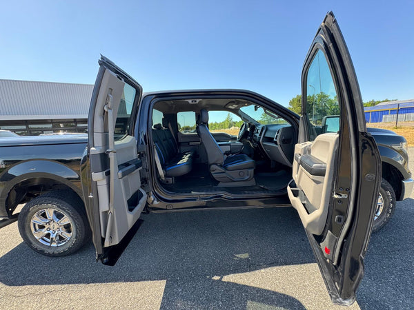 STOCK 144 - 2015 FORD F150 XTR V8 Flexfuel