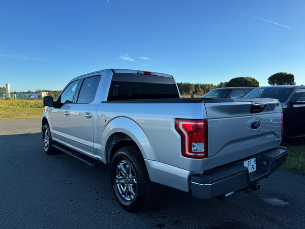 STOCK 157 - 2017 F150 XLT 4X4 V6 3.5L FlexFuel Benne courte