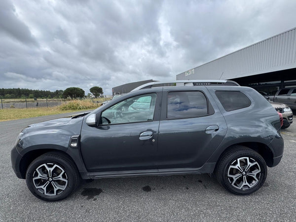 STOCK 172 - 2018 DACIA DUSTER BLUE PRESTIGE