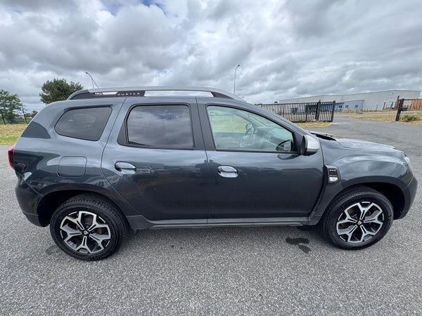 STOCK 172 - 2018 DACIA DUSTER BLUE PRESTIGE