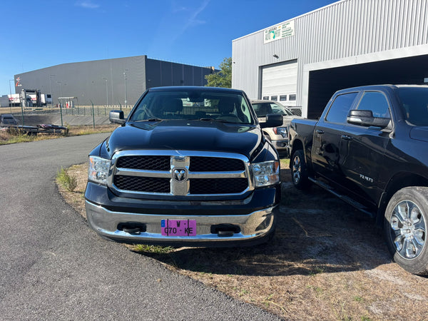 STOCK 169 DODGE  RAM 1500 CLASSIC SLT 4X4 DOUBLE CABINE CREWCAB BENNE 5.5