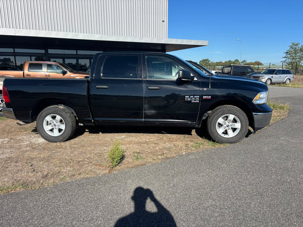 STOCK 169 DODGE  RAM 1500 CLASSIC SLT 4X4 DOUBLE CABINE CREWCAB BENNE 5.5