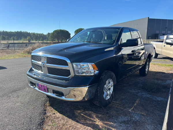 STOCK 169 DODGE  RAM 1500 CLASSIC SLT 4X4 DOUBLE CABINE CREWCAB BENNE 5.5