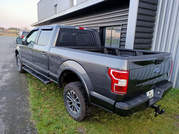 2018 Ford F150 XLT SPORT Super-Crew V8 Flexfuel.
