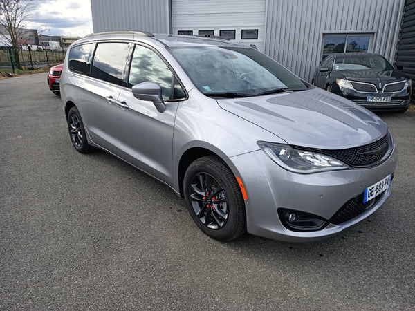 2020 Chrysler Pacifica AWD  LAUNCH EDITION 4X4