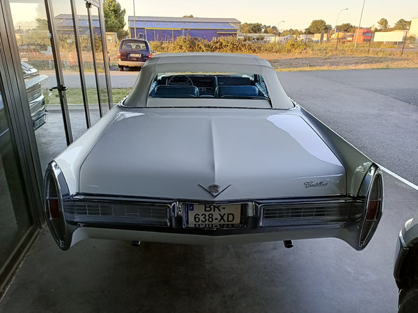 1967 CADILLAC COUPE DEVILLE CABRIOLET